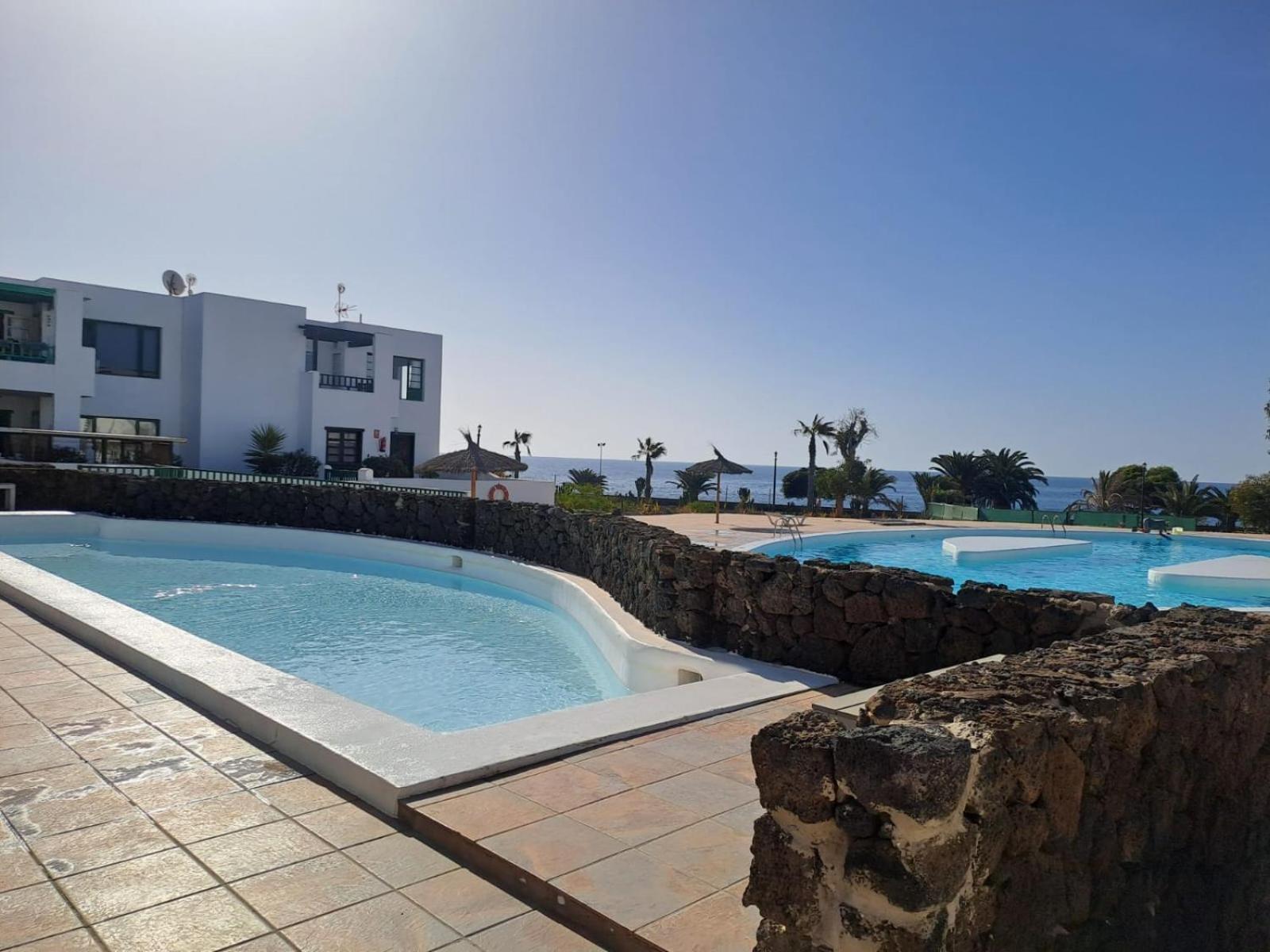 Azul Tuscan Playa Y Piscina Costa Teguise Eksteriør billede